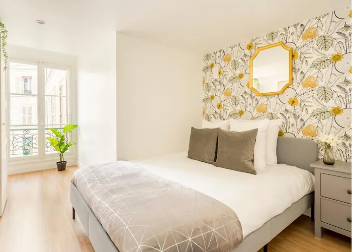 Merveil Family - Champs Elysees - Roosevelt Appartement Parijs