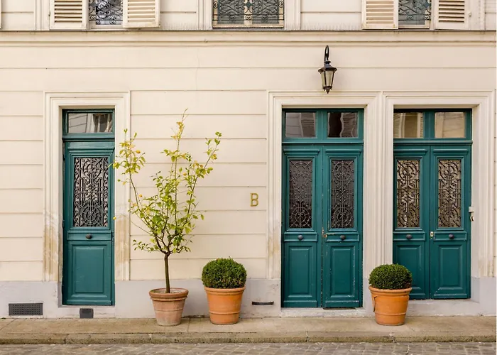 Merveil Family - Champs Elysees - Roosevelt